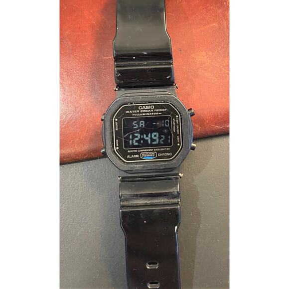 RARE DW-5600JP 1545 Men's 40mm Casio G Shock Watch - Picture 3 of 4